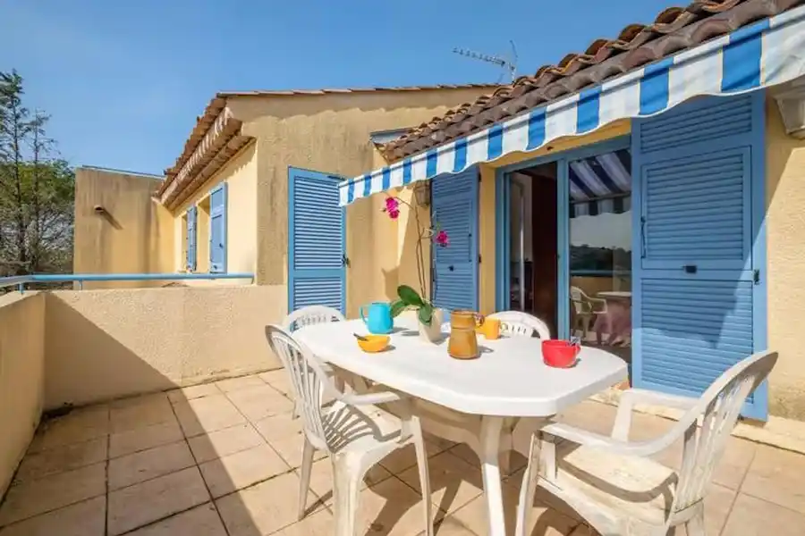 Appartement N°2 à Châteauneuf-Grasse