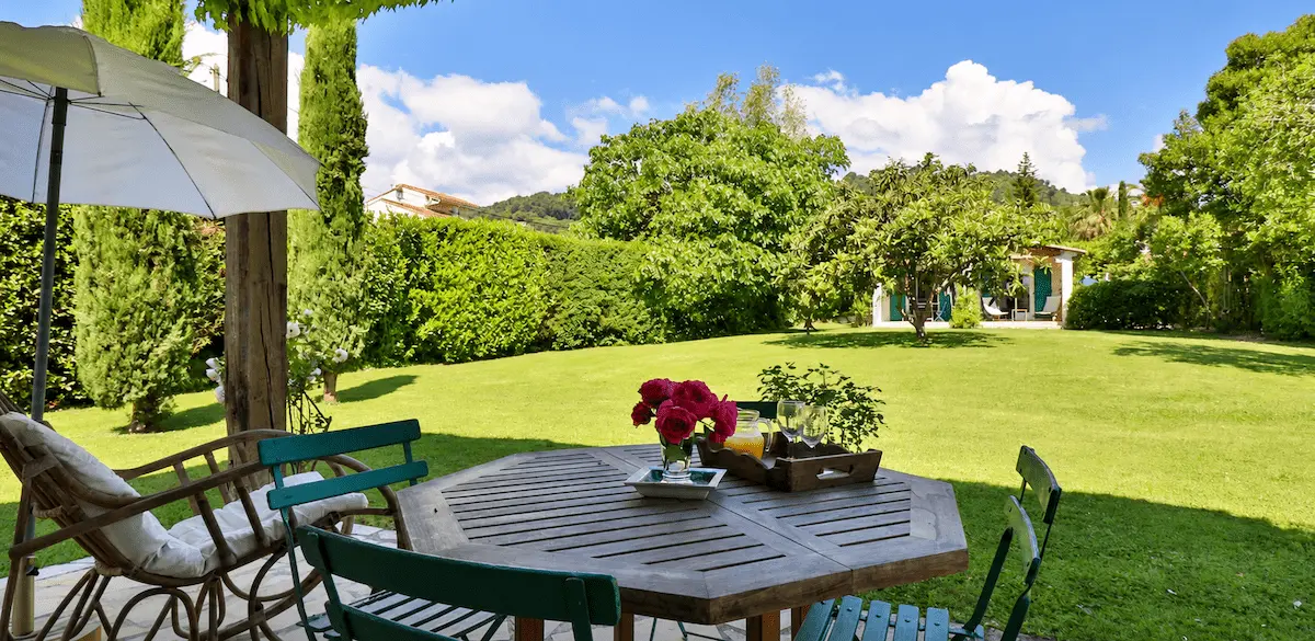 Le Clos Saint-Paul, maison d’hôtes avec piscine à La Colle-sur-Loup